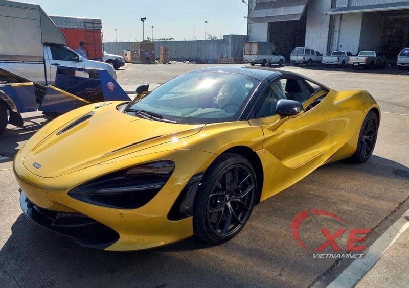 Thêm siêu xe 27 tỷ, McLaren 720S mui trần bản cao nhất về Việt Nam