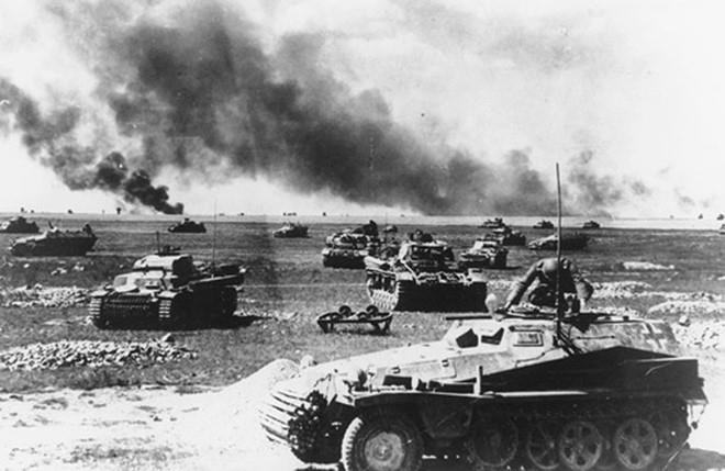 Trận đấu xe tăng lớn nhất trong lịch sử chiến tranh