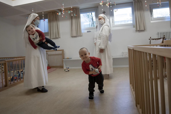 Thuỵ Sĩ khẳng định trẻ em dưới 10 tuổi không lây truyền Covid-19