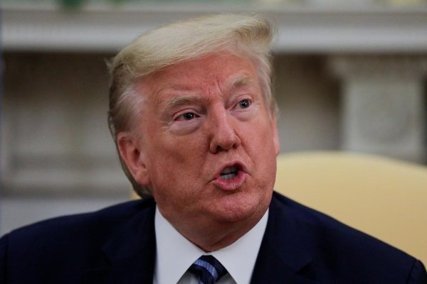 Ông Trump dọa áp thêm thuế trả đũa TQ vì Covid-19