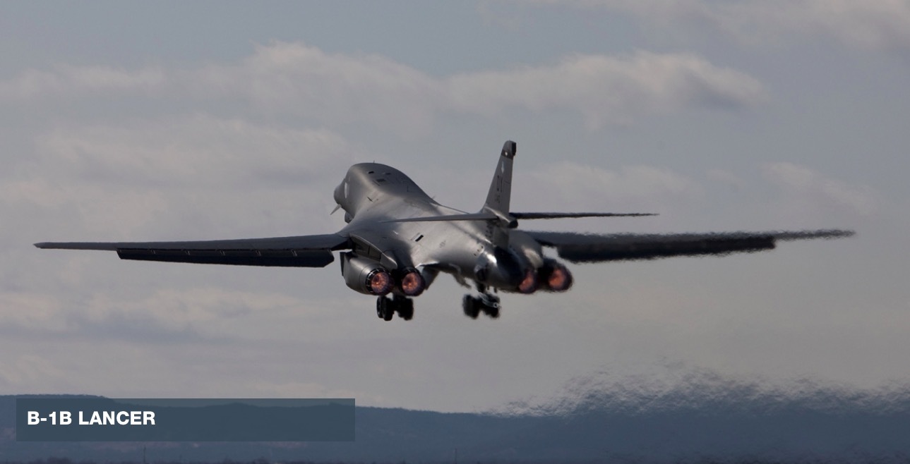 Sức mạnh đặc biệt của máy bay ném bom Mỹ điều tới Biển Đông