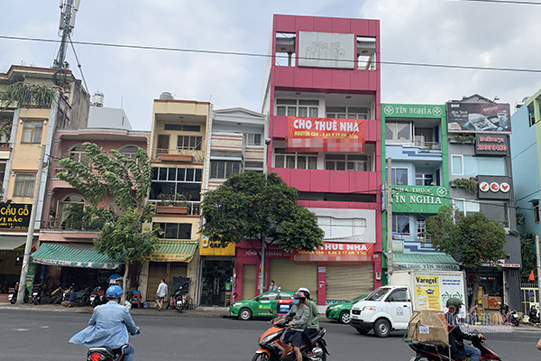 Sau COVID-19, chủ nhà cho thuê 'hét' giá trở lại