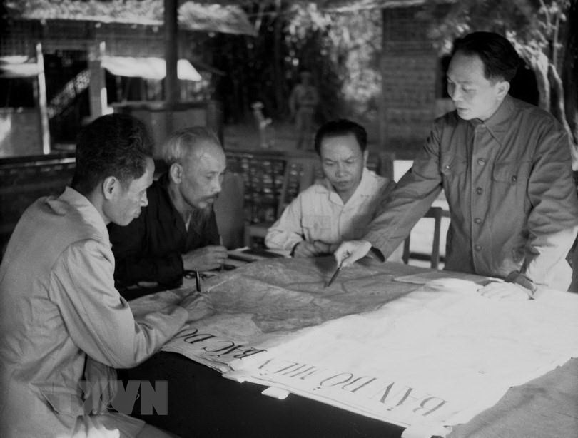 President Ho Chi Minh, General Vo Nguyen Giap, leaders of Dien Bien Phu Campaign