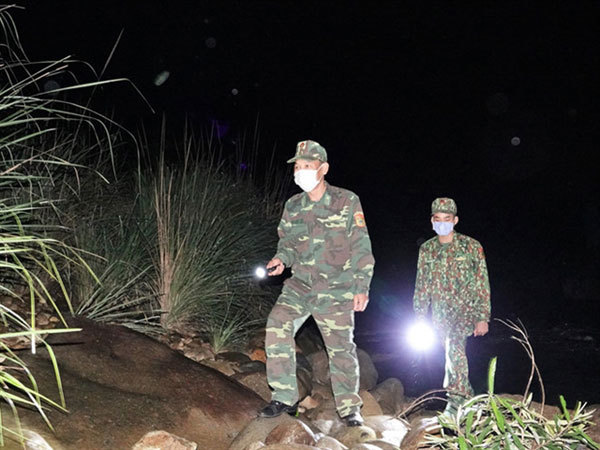 Sibling soldiers on the frontline against pandemic