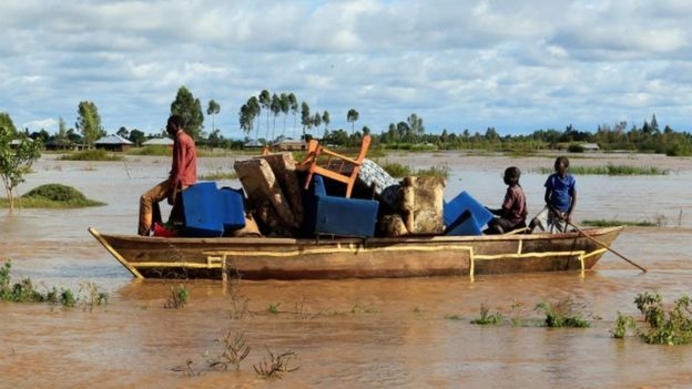 Kenya and Uganda hit by deadly flooding