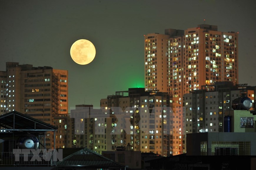 Final supermoon of 2020 above Hanoi sky