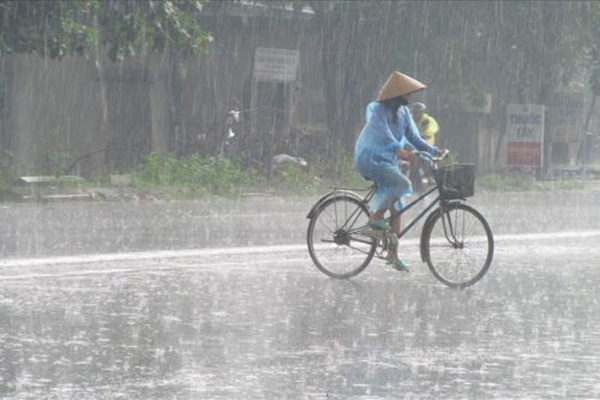 Dự báo thời tiết ngày 10/5/2020: Đón không khí lạnh, Hà Nội mưa giông