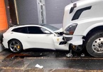 Bị sa thải, tài xế cay cú lái container đè nát siêu xe Ferrari của chủ