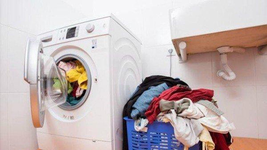 Mẹo nhỏ giúp chị em dùng máy giặt thoải mà vẫn tiết kiệm