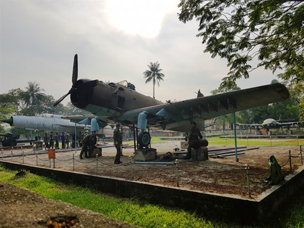 Hue moves historical museum to new spot