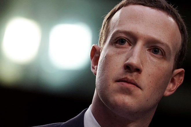 Nhóm xem nội dung độc hại cho Facebook nhận 52 triệu USD