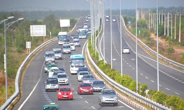 Dong Nai to widen HCM City-Long Thanh-Dau Giay Expressway