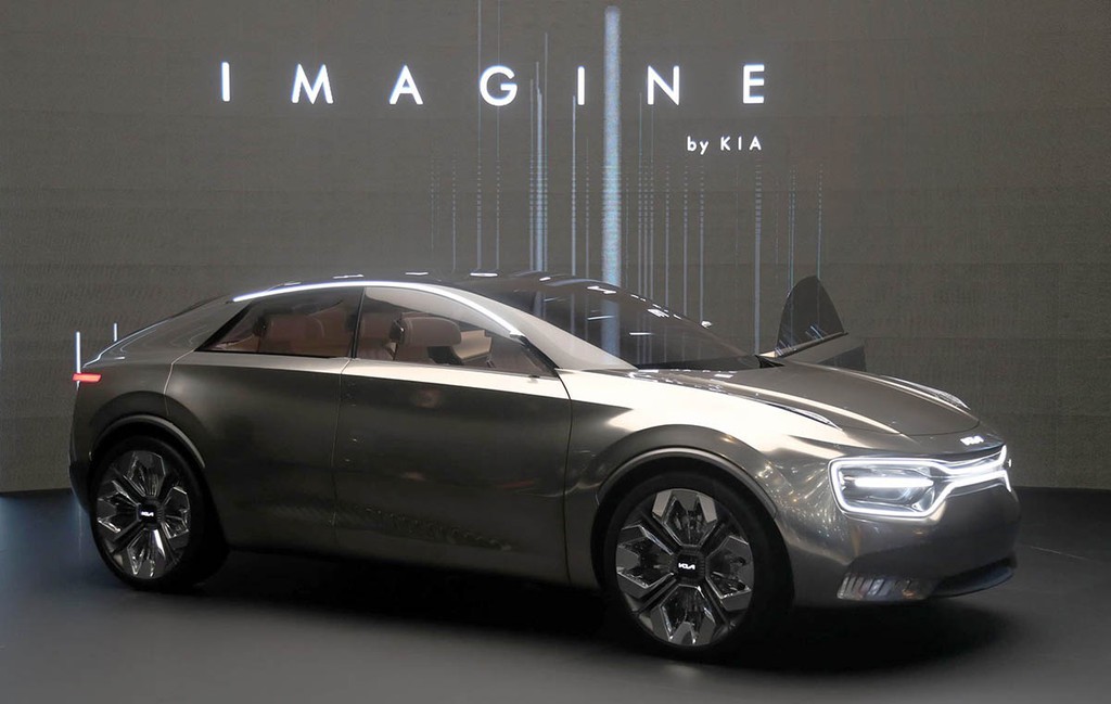 Siêu xe điện Kia Imagine, sạc 20 phút, tăng tốc nhanh hơn siêu xe