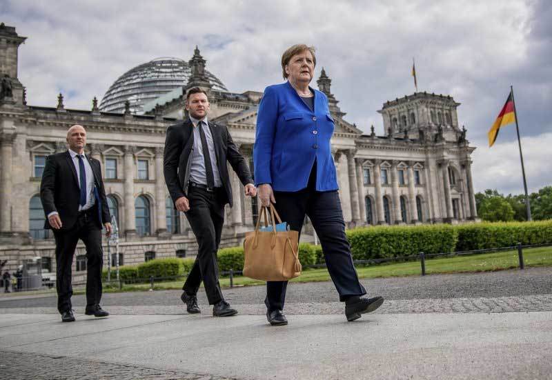 Thủ tướng Merkel tuyên bố có bằng chứng Nga chơi xấu Đức