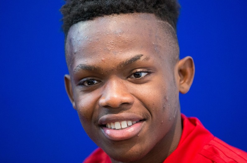 MU lộ mục tiêu mới, Inter ra hạn chót bán Martinez cho Barca