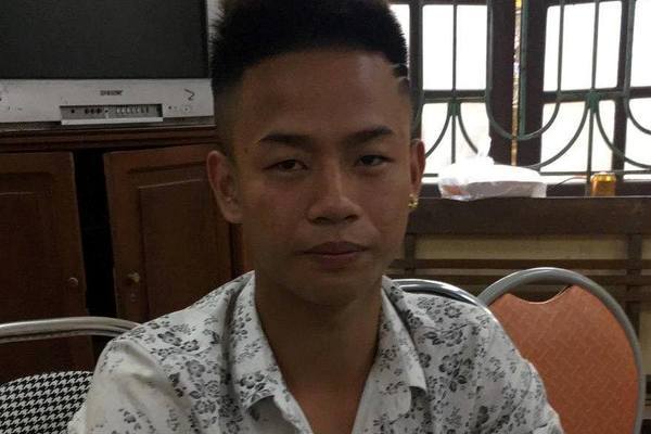 Kẻ sơn móng xanh đỏ rạch tay nữ sinh bằng dao bấm ở Hải Dương