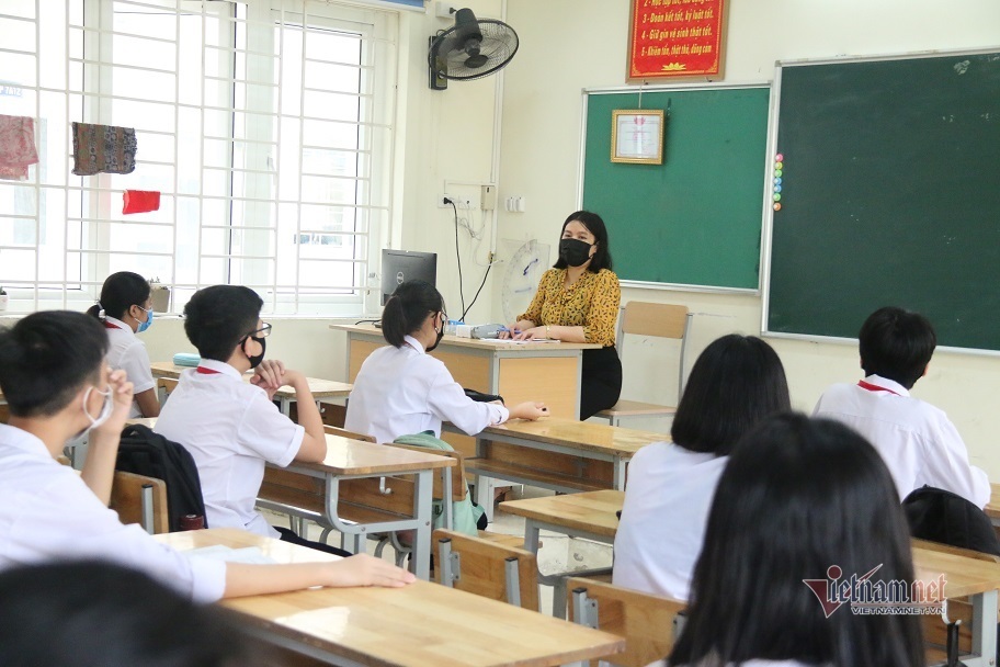 Học sinh THCS và THPT sẽ được giảm nhiều bài kiểm tra