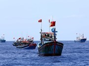 Fishermen defend national seas