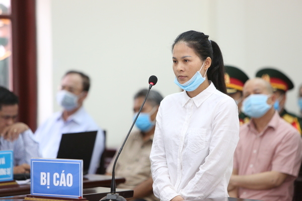 Nữ sinh làm giám đốc coi Út ‘trọc’ như cha, nói gì cũng nghe