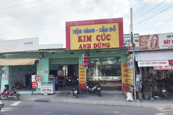 Truy xét kẻ trộm hơn 1 tỷ đồng ở tiệm vàng Sài Gòn