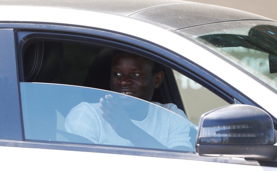 Chelsea cho Kante nghỉ cả mùa vì lo ngại Covid-19