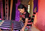 Ethnic people strive to keep traditional craft alive