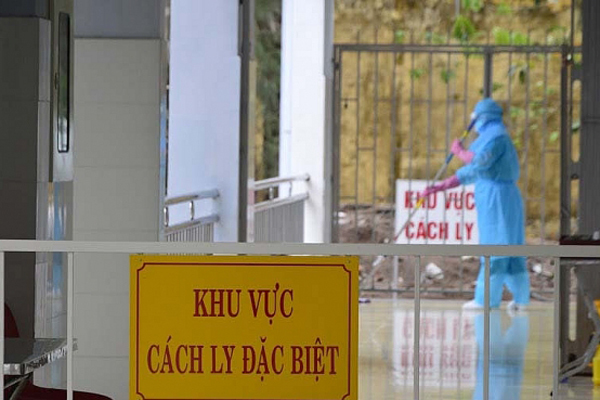5 bệnh nhân Covid-19 loạt mới được công bố khỏi bệnh