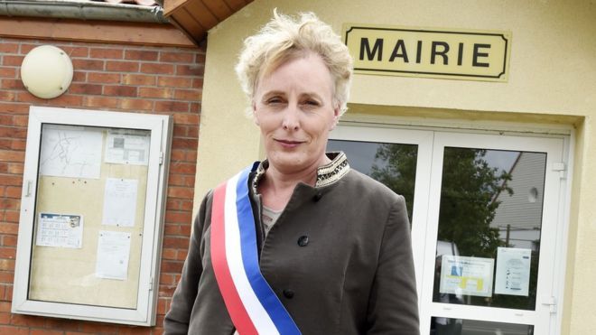 Marie Cau: First transgender mayor elected in France