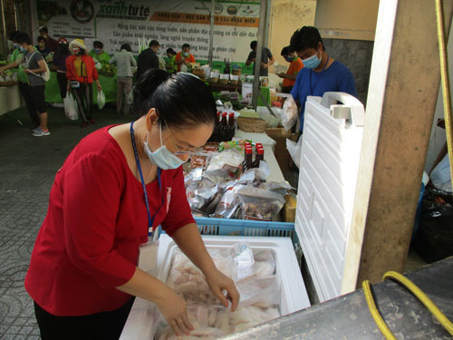 Catfish sales focus on home market as exports fall