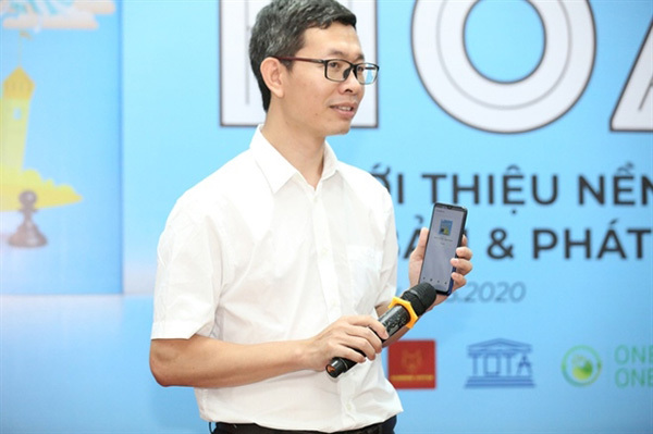 Book on chess teaches children about willpower, intelligence