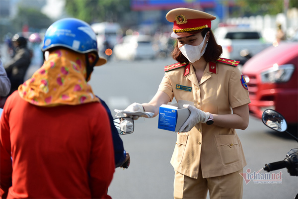 Phóng viên Mỹ thấy may mắn khi ở Việt Nam trong đợt dịch Covid-19