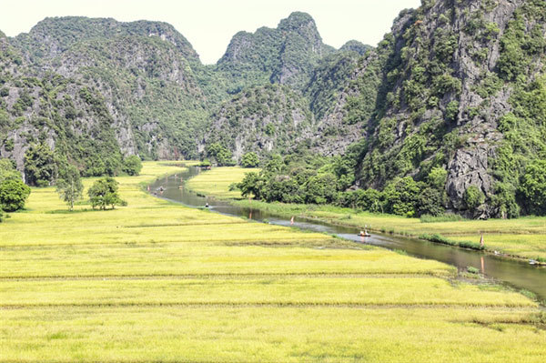 With pandemic under control, Ninh Binh opens arms to tourists