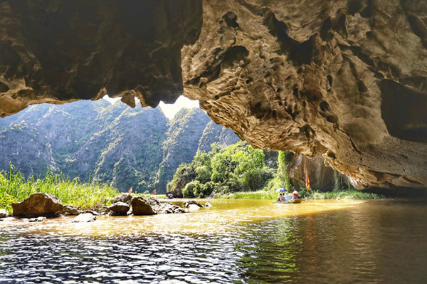 With pandemic under control, Ninh Binh opens arms to tourists