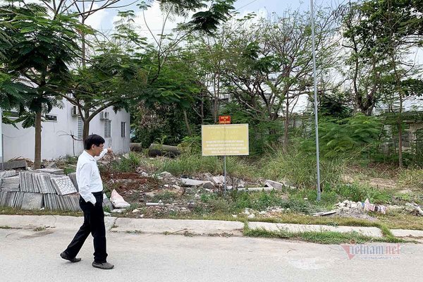 'Xẻ' đất công viên làm trụ sở khu phố, 'bạo gan' làm giả bản đồ quy hoạch