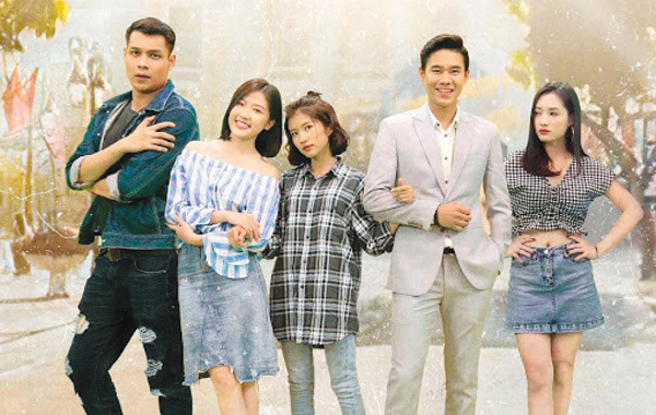 Online entertainment platforms compete for exclusive content