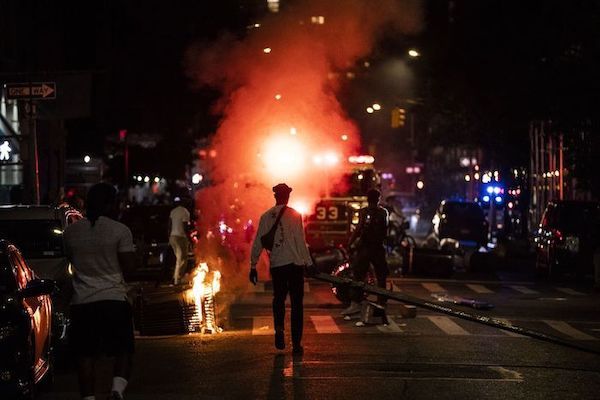 Trung Quốc trước ngã ba đường