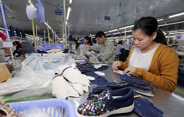 Việt Nam a rising star in gloomy global economy: WB