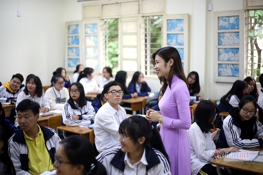 Hàng nghìn giáo viên Hà Nội căng thẳng trước yêu cầu phải thi IELTS