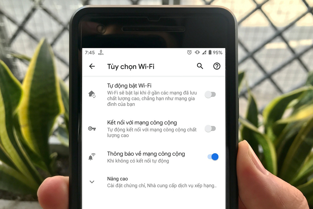 Cách tắt tính năng bật Wi-Fi tự động trên điện thoại Android