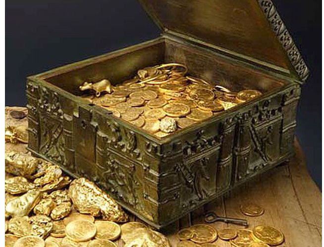 Tìm thấy rương kho báu chứa đầy vàng, kim cương trị giá hơn 23 tỷ