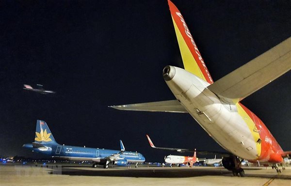 VN aviation industry's slowdown to affect public debt