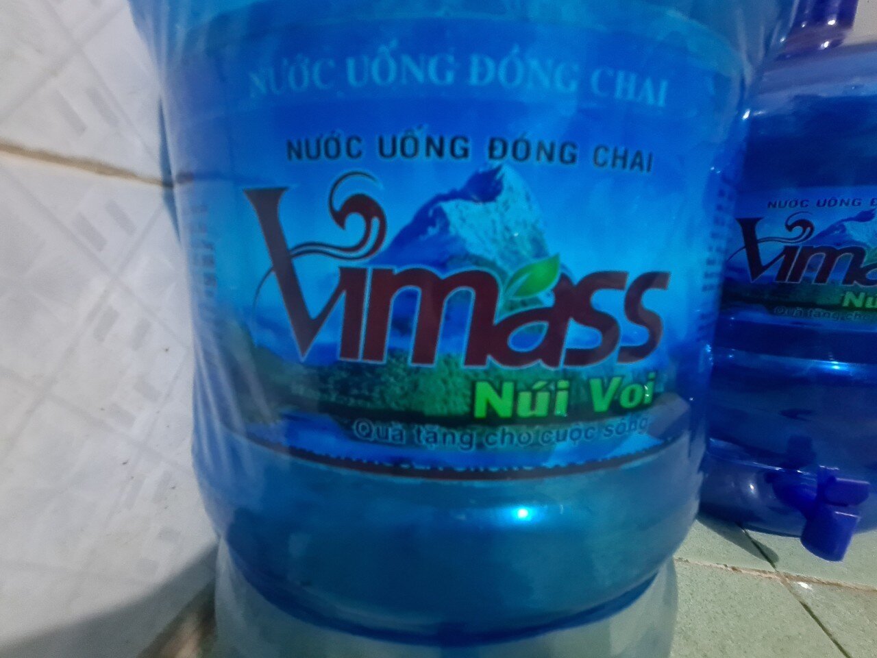 Nước mương thành...nước tinh khiết: Lỗ hổng lớn trong quản lý, giám sát
