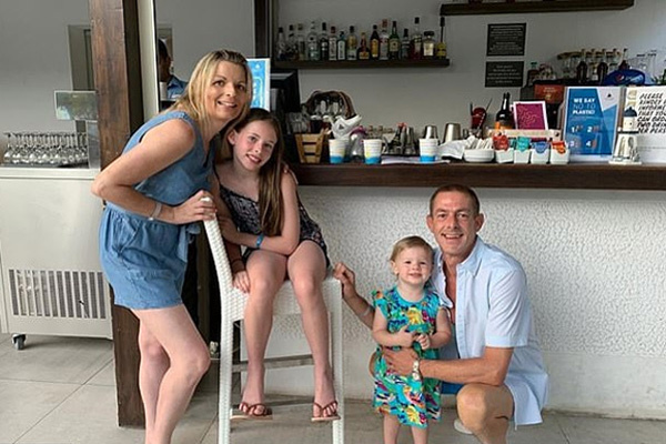 Mất ngủ sau sinh con, người mẹ phát hiện có 16 khối u ác tính