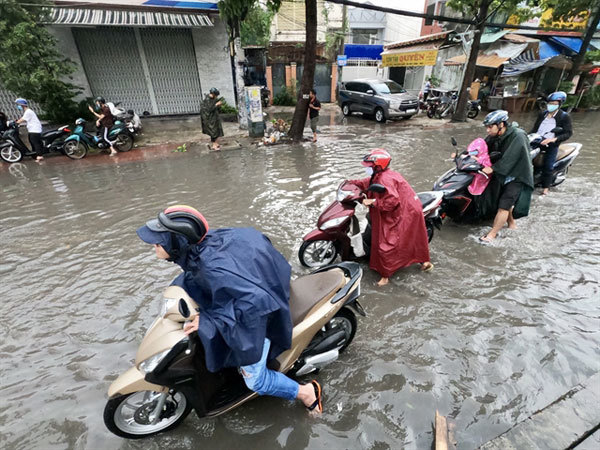 HCM City sees big decrease in street flooding