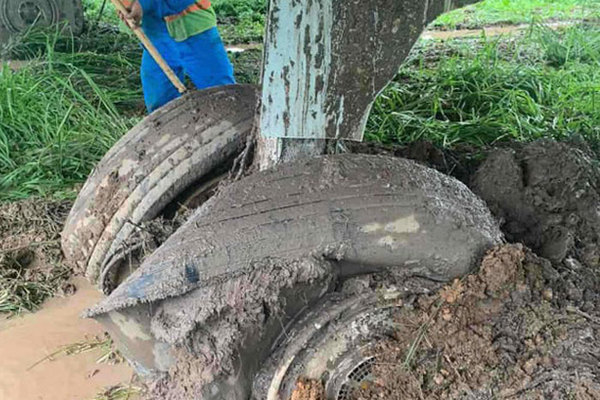 Đình chỉ phi hành đoàn máy bay Vietjet trượt đường băng