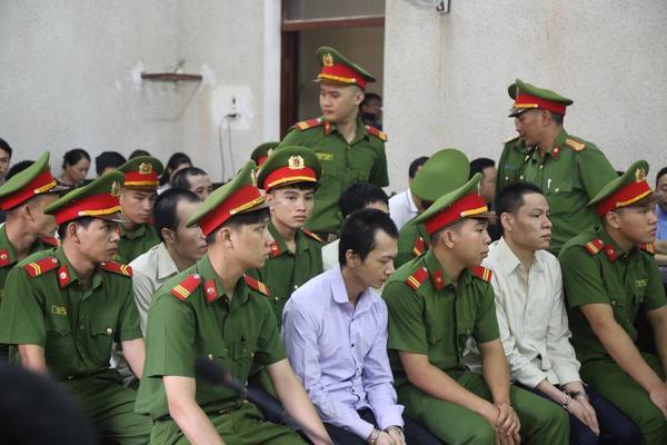 Truy vấn động cơ thực sự việc bắt cóc nữ sinh giao gà ở Điện Biên