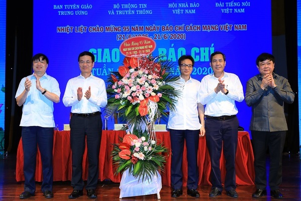 Phó Thủ tướng Vũ Đức Đam: