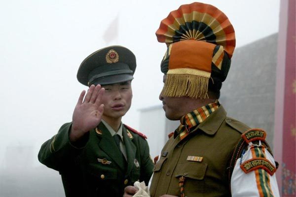 Đụng độ quân Trung Quốc ở biên giới, 3 lính Ấn Độ thiệt mạng