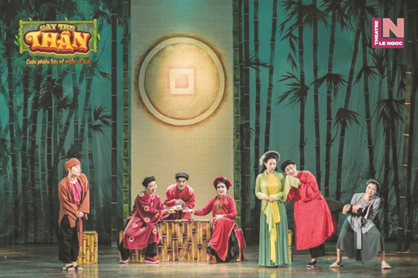 Drama troupe offers new shows in Hanoi style