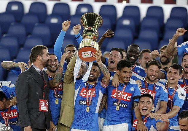 Napoli vô địch Coppa Italia sau khi hạ Juventus ở loạt luân lưu